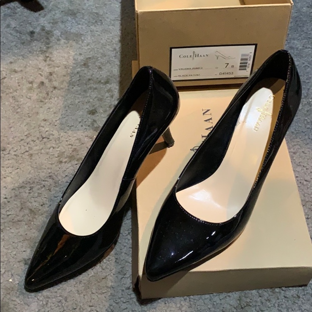 Cole Hann Valeria Pump black patent